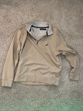 Nautica Men’s Beige Zip-Up Pullover with Contrast Collar